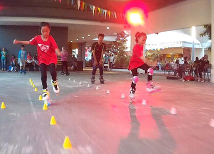 les skateboard termurah tangerang longboard cruiser quadskate rollerskate kursus rollerblade sepatu roda inlineskate skuter otoped freestyle stunt scooter skateboarding terbaik skatepark kelas privat anak sehat guru event viral Popcorn Skate School