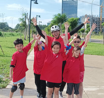 les skateboard termurah tangerang longboard cruiser quadskate kursus rollerskate rollerblade sepatu roda inlineskate skuter otoped freestyle stunt scooter skateboarding terbaik skatepark kelas privat anak sehat guru event viral Popcorn Skate School